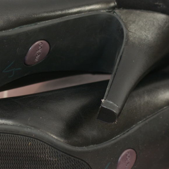 Me Too Leather/Suede Stiletto Booties SZ 9.5 NWOT - Picture 3 of 10